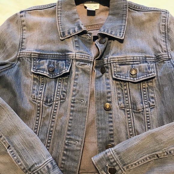 Jean Jacket - Picture 3 of 6